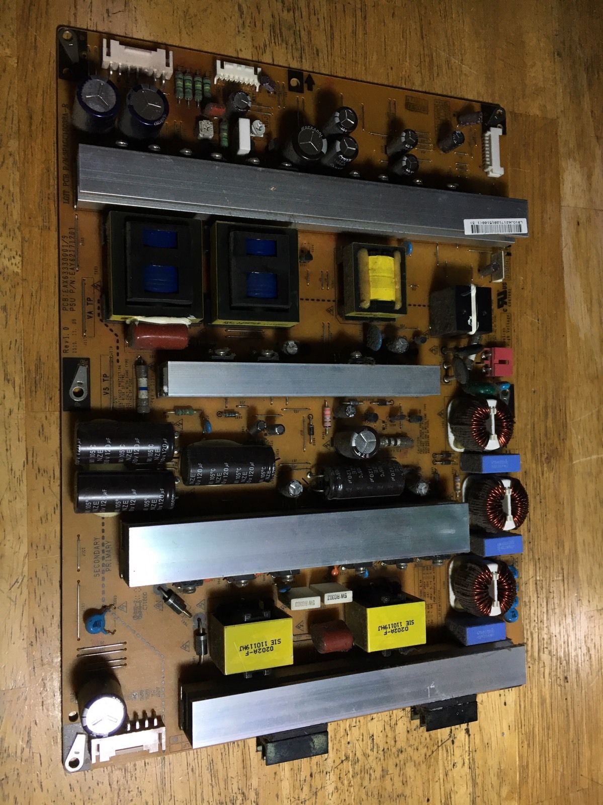 LG 60PV450 Netzteilplatine EAY62171201 (EAX63330001 / 9)